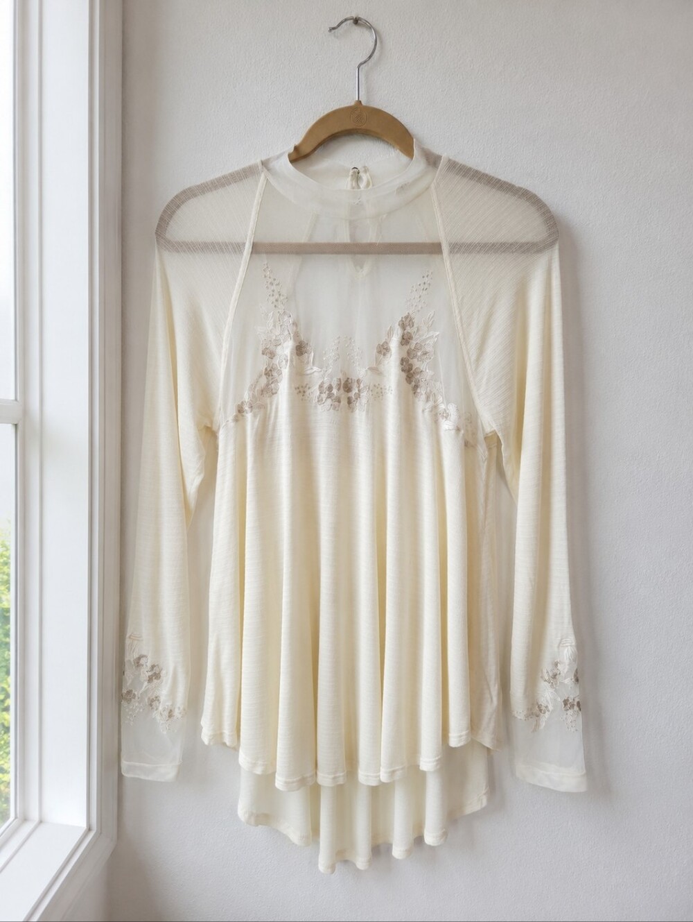 Free‎ People Saheli Embroidered Mesh Tunic Top Ecru NWT Size M Bohemian Romantic